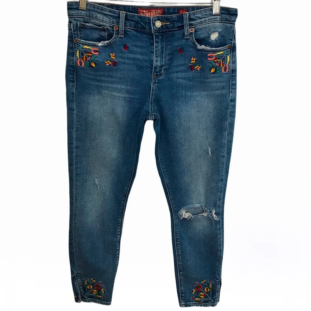 Lucky Brand Vintage Ava Embroidered Distressed Jeans - 4/27 - Picture 14 of 16